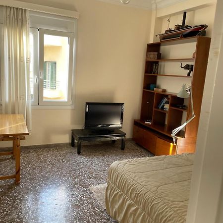 Quiet Bright Just Renewed Top Floor At Lycabetous Athens Luaran gambar